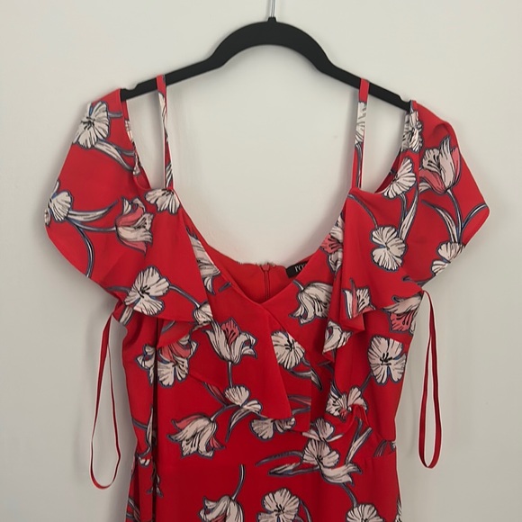 Roz & Ali Floral Midi Off-the-Shoulder Dress - Picture 1 of 6